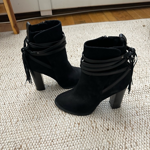 Steve Madden Gaybel Bootie - Picture 4 of 7